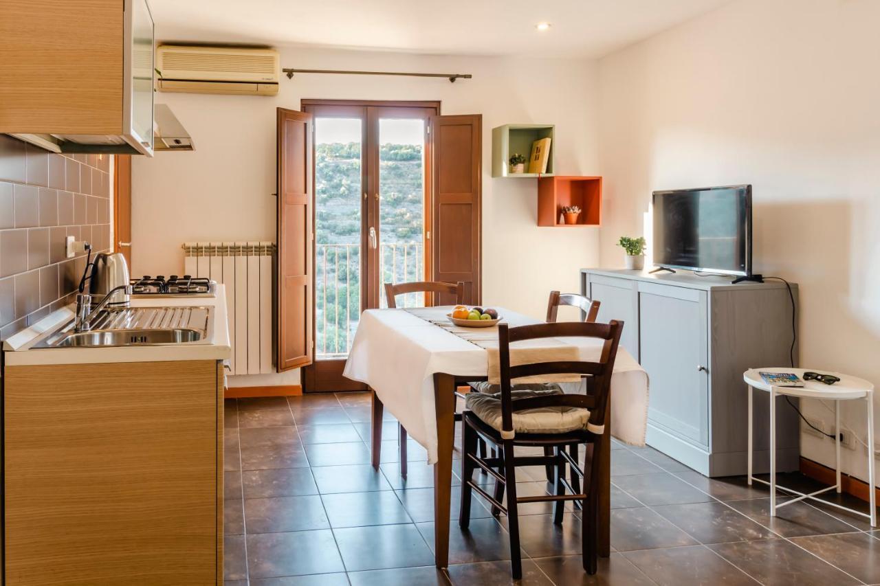 Le Luci Su Ibla - Ospitalita Con Vista Bed & Breakfast Ragusa Bagian luar foto